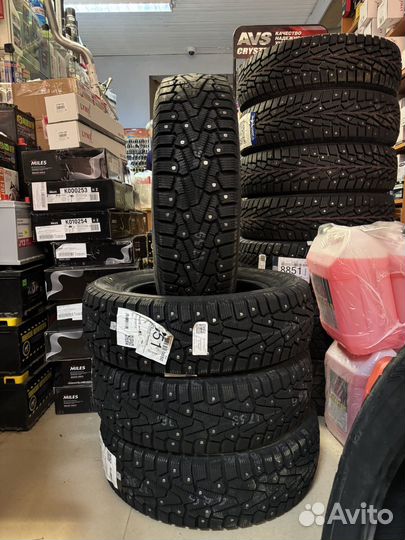 Pirelli Ice Zero 185/65 R15 92T