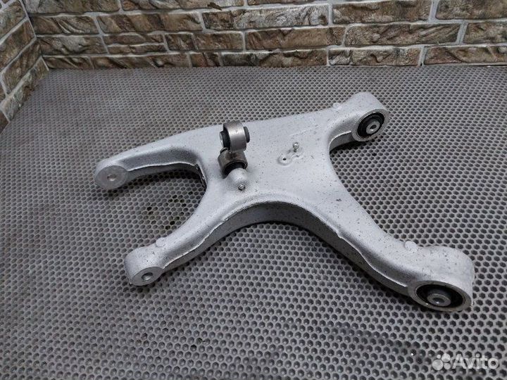 Рычаг подвески нижний задний правый Porsche Macan