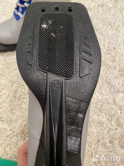 Лыжные ботинки детские 32 размер