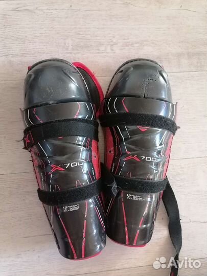 Хоккейный шлем экипировка для хоккея с шайбой