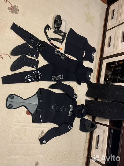 Водолазный костюм 48 размера