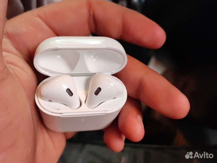 Airpods 2