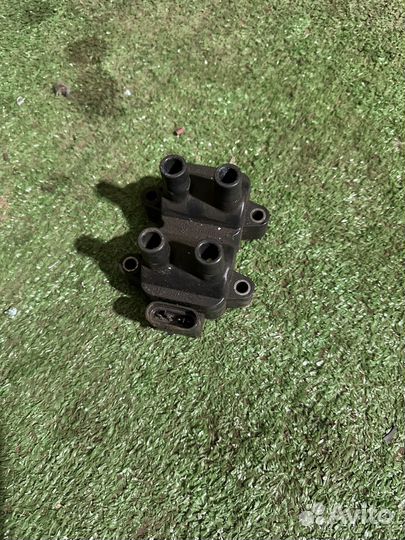 Катушка зажигания Renault Logan K7M