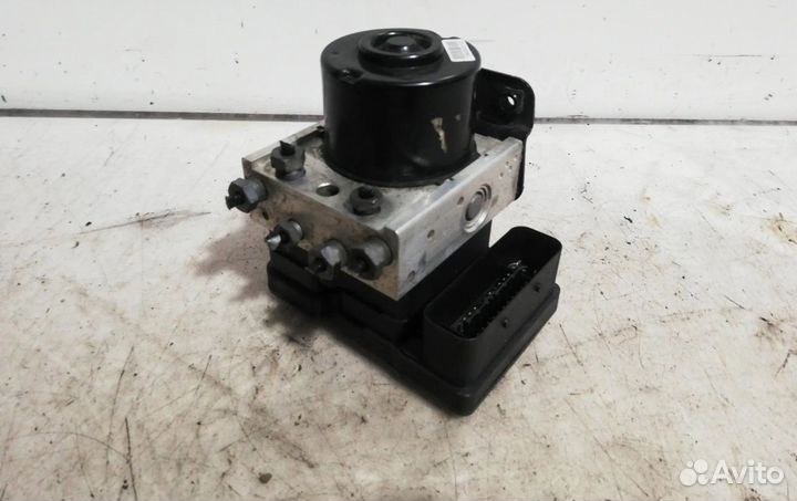 Блок абс 8V512M110AD Ford Fiesta 2006 - 2008 года