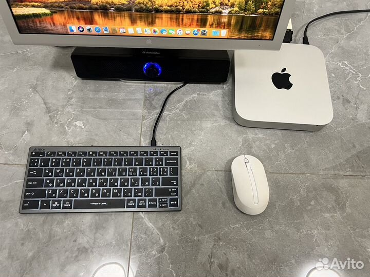 MacMini 2011+Apple Cinema Displey