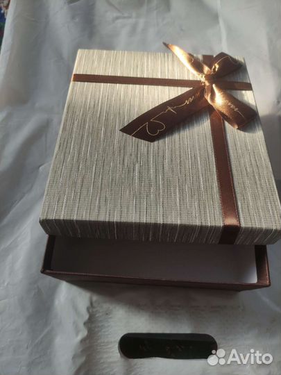 Упаковочная коробка