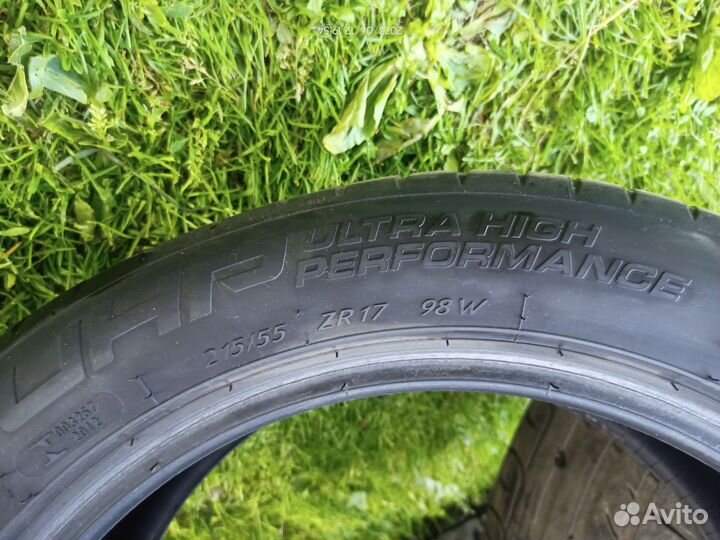 Kormoran Ultra High Performance 215/55 R17 98W