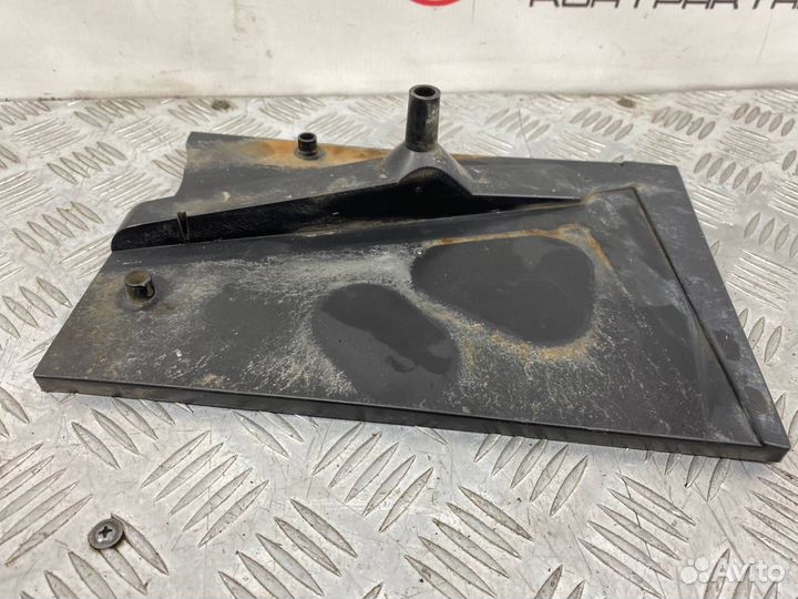 Б/У Площадка под аккумулятор (крепление акб)