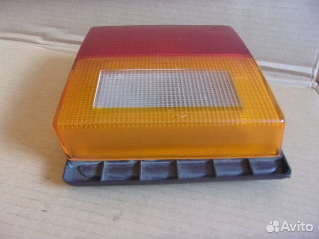 Ауди 80 Б2, 86 г. фонарь задний правый внутренний