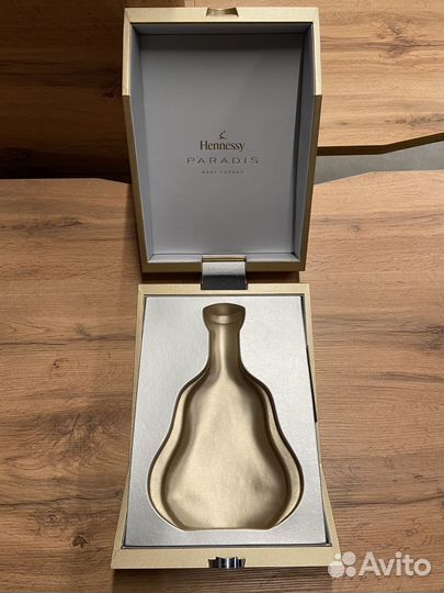 Коробка Hennessy paradis