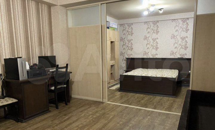 2-к. квартира, 68 м², 2/4 эт.