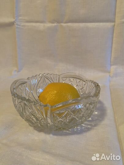 Ваза хрустальная d16cm