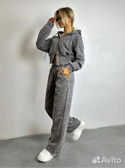 Женская одежда