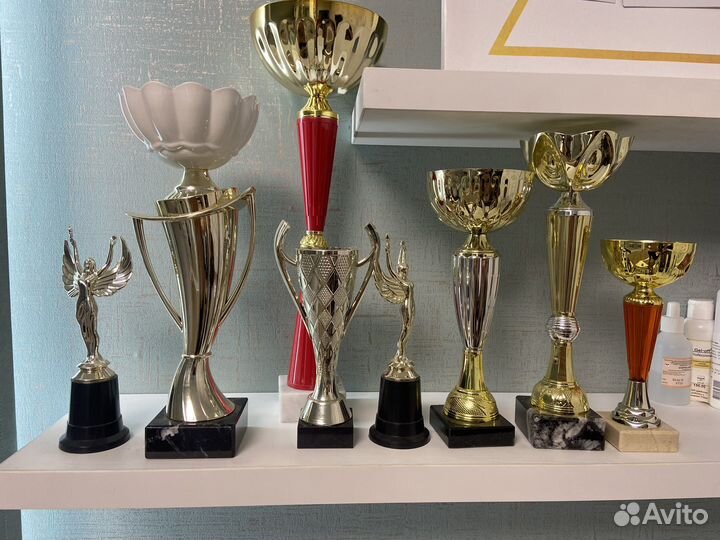Кубки и медали
