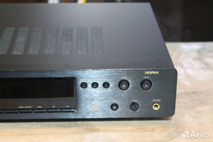 DVD плеер Marantz DV 7010