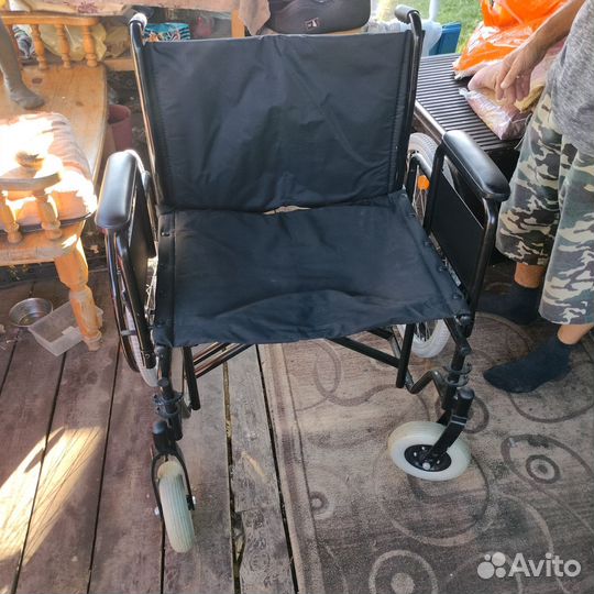 Коляска инвалидная