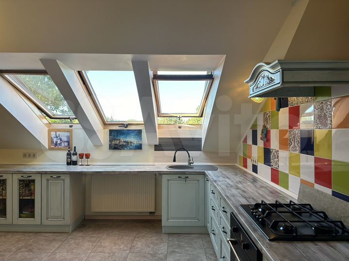 2-к. квартира, 87,4 м², 5/5 эт.