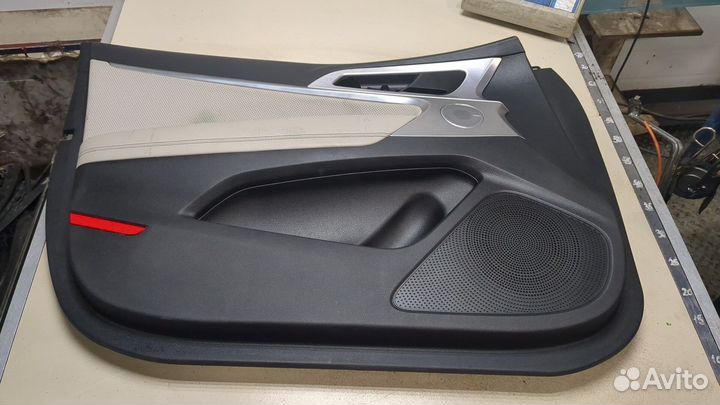 Дверная карта Genesis G70, 2020