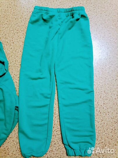 Костюм спортивный