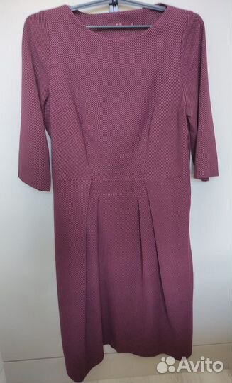 Офисное платье 48 размер