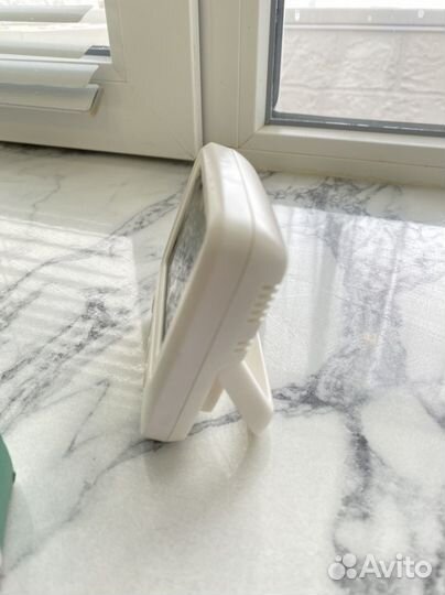 Термометр комнатный