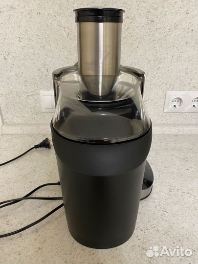 Соковыжималка центробежная Kitfort KT-1112