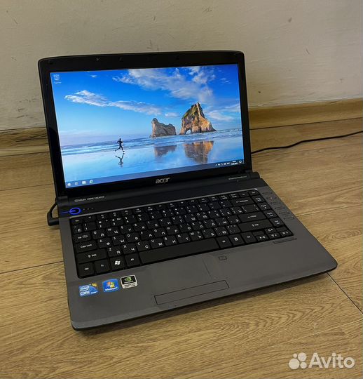 Ультрабук i3/4GB/GT310m