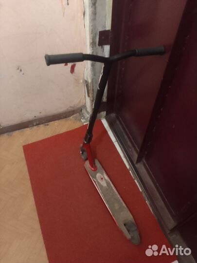 Трюковой самокат