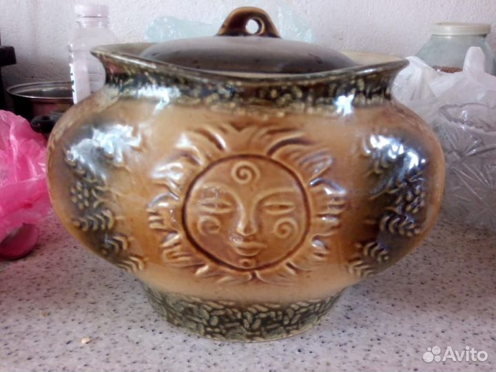 Посуда горшок