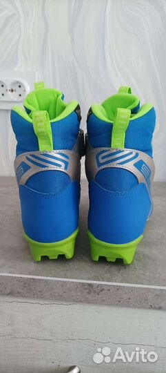 Лыжные ботинки