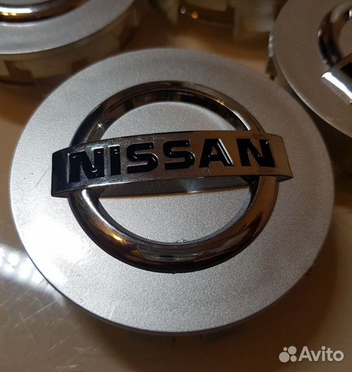 Заглушки колпачки литых дисков Ниссан 70мм