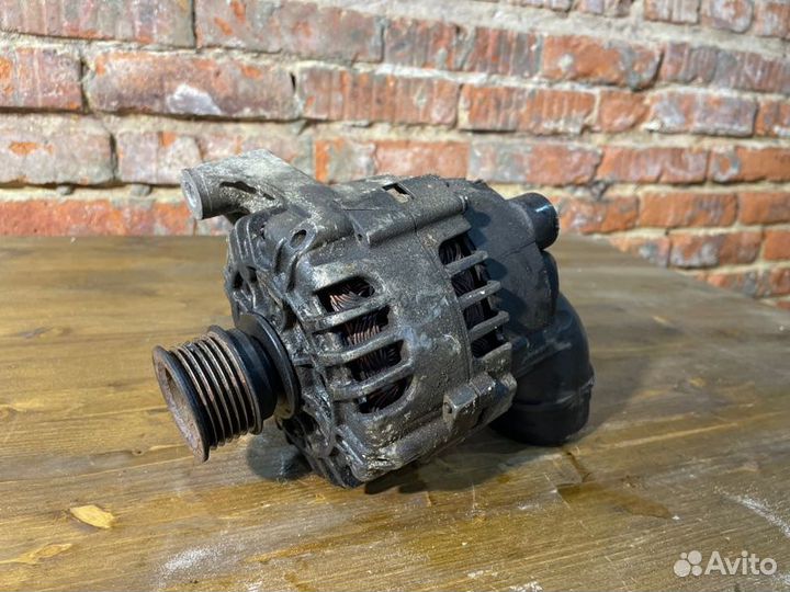 Генератор Bmw X5 E53 M54B30 2006