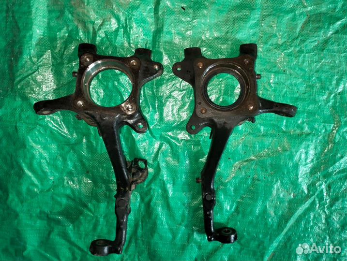 Прадо 150 кулак поворотный