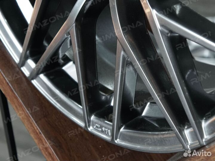 Литые диски Vorsteiner R17 на Toyota. Арт812