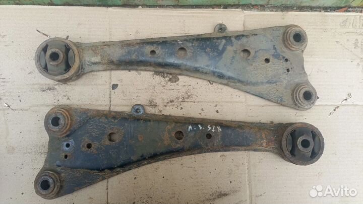 Рычаг продольный Toyota Rav4 40