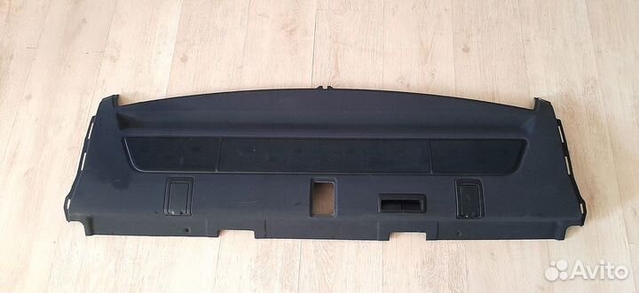 Задняя полка Mercedes C-Class W204