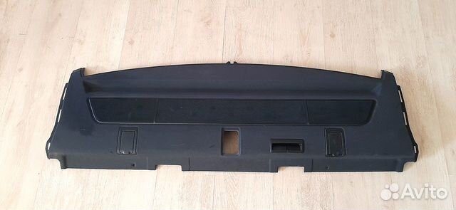 Задняя полка Mercedes C-Class W204