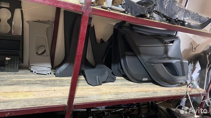 Пластмасски салона на toyota camry 75