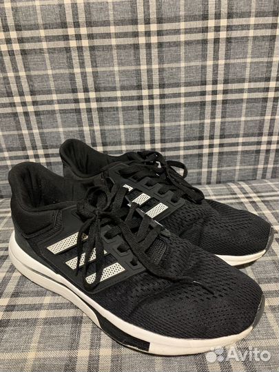 Кроссовки мужские