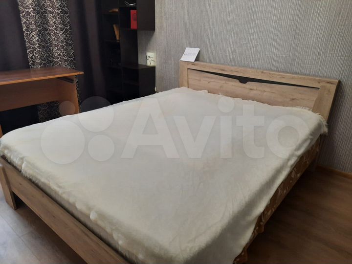 Комната 42 м² в 2-к., 2/9 эт.