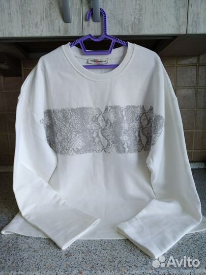 Свитшот новый XL
