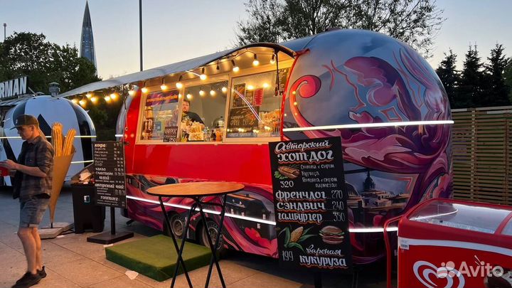 Мобильный фудтрак для торговли