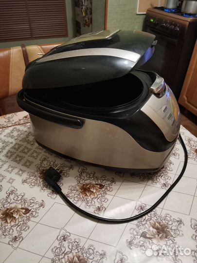 Мультиварка Redmond