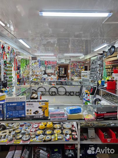 Продаю строительный магазин Крепёж 