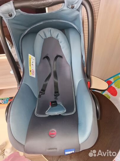 Автомобильное детское кресло
