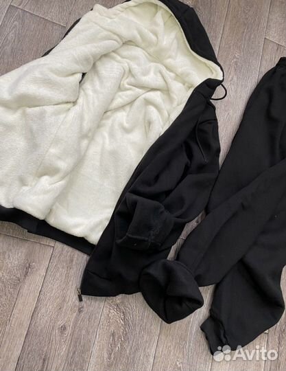 Спортивный костюм Nike на флисе