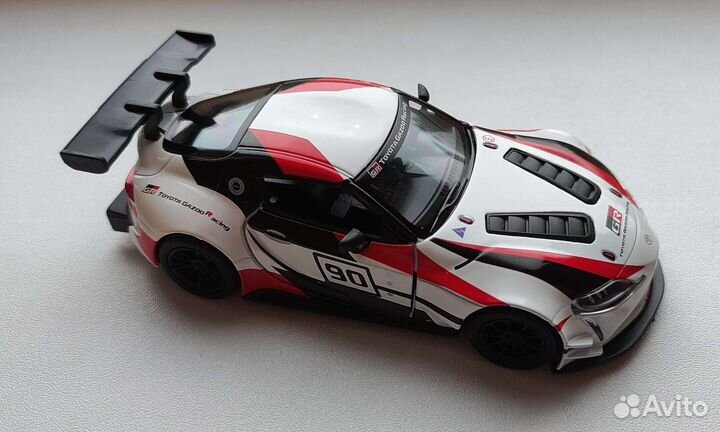 Модель автомобиля Toyota Supra GT Racing Concept