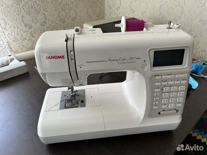 Швейная машинка janome memory craft 5200