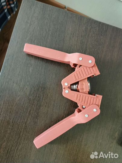 Укупорка кронен пробок