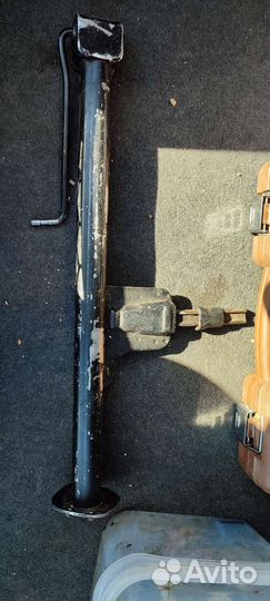 Домкрат Мерседес 124